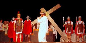 LA PASSION DE NOTRE SEIGNEUR JESUS CHRIST MARTIGUES 10.04.2011    (21)